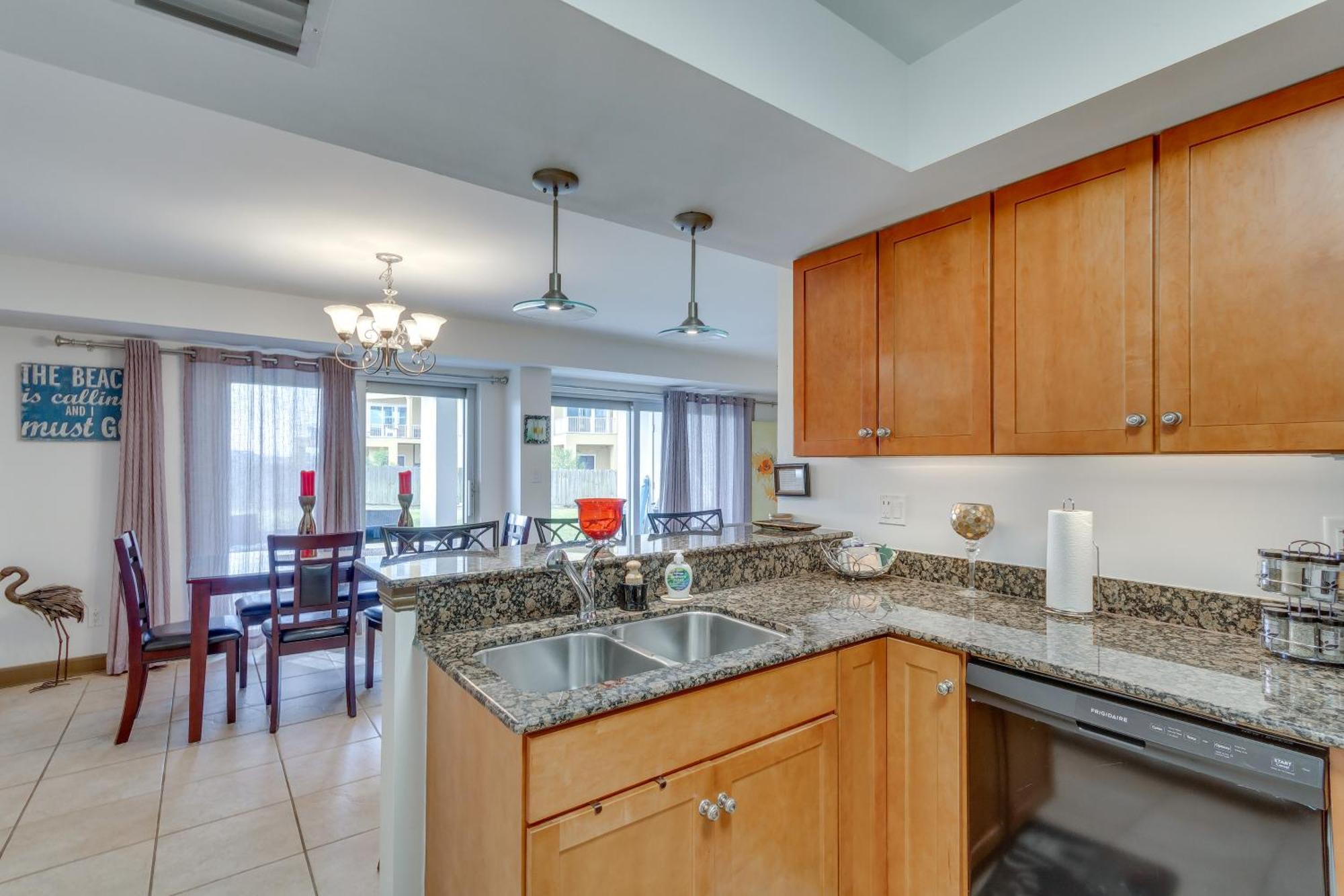 Pensacola Beach Condo With Patio And Access To Beach! Exteriör bild